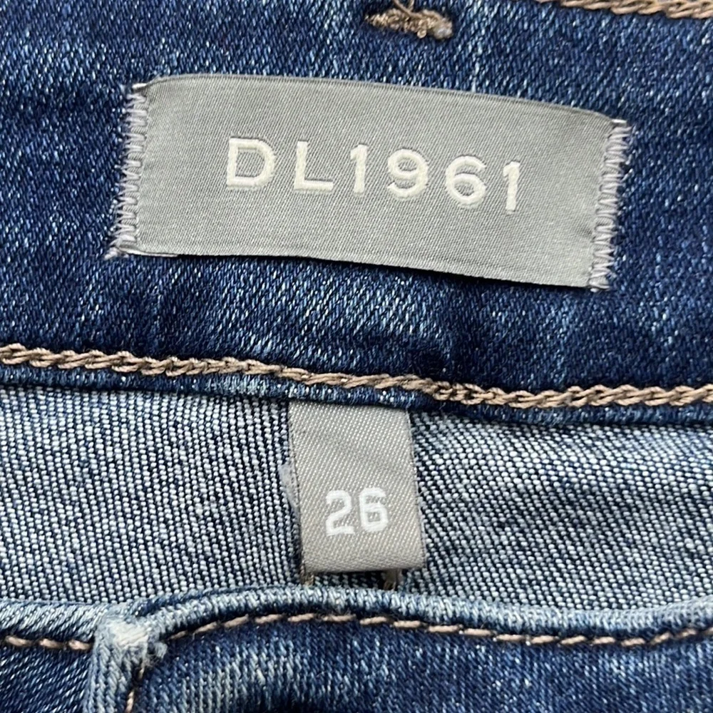 DL1961 Lara Mid Rise Instasculpt Cropped Boot Size 26